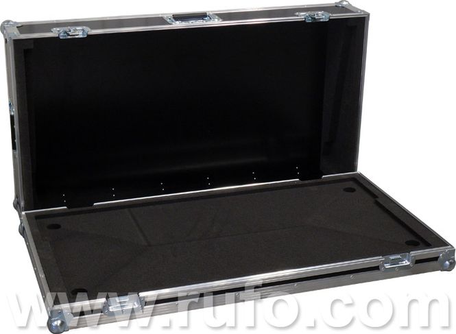 Hovedbilde Mackie 3204-VLZ3 - Flightcase