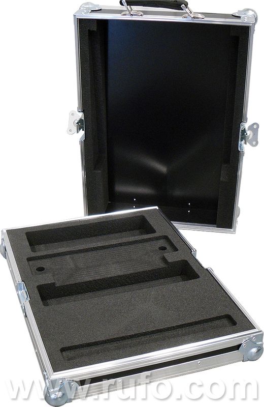 Soundcraft EFX8 m/ rom bak - Flightcase