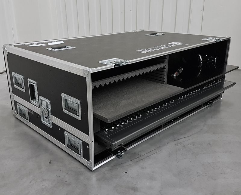 AVID S6L 32D - Flightcase